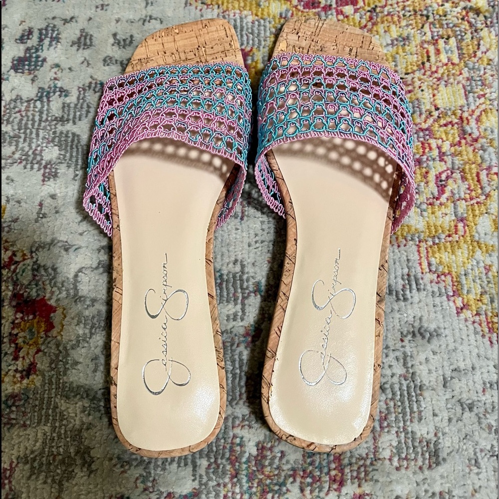 NWOT!NEVER WORN! JESSICA SIMPSON SANDAL!